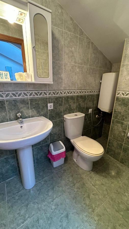 H. Lavid Hotel Briviesca Bagian luar foto